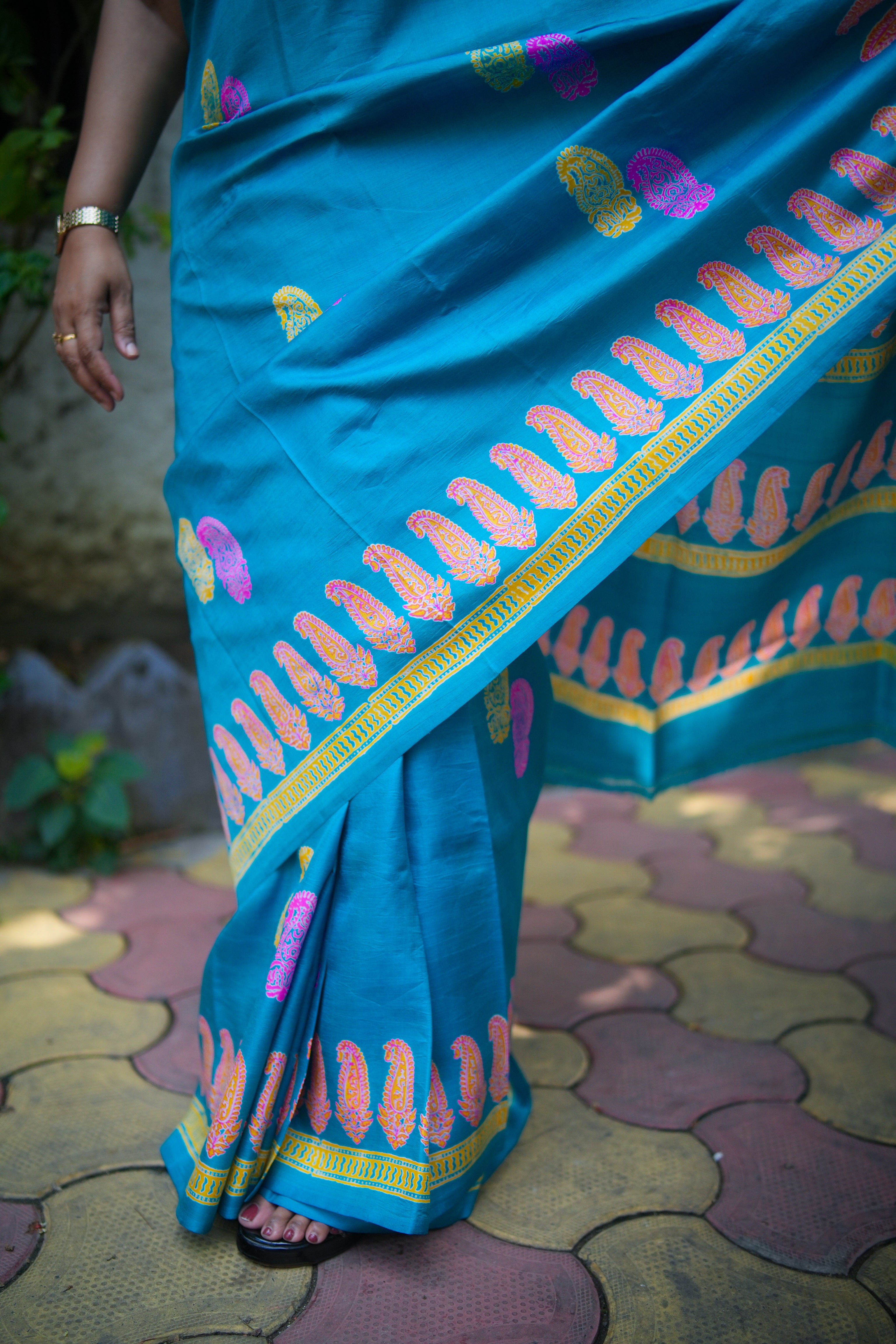 SAREE SILK T.BLUE DISCHARGE PRNT LALIE