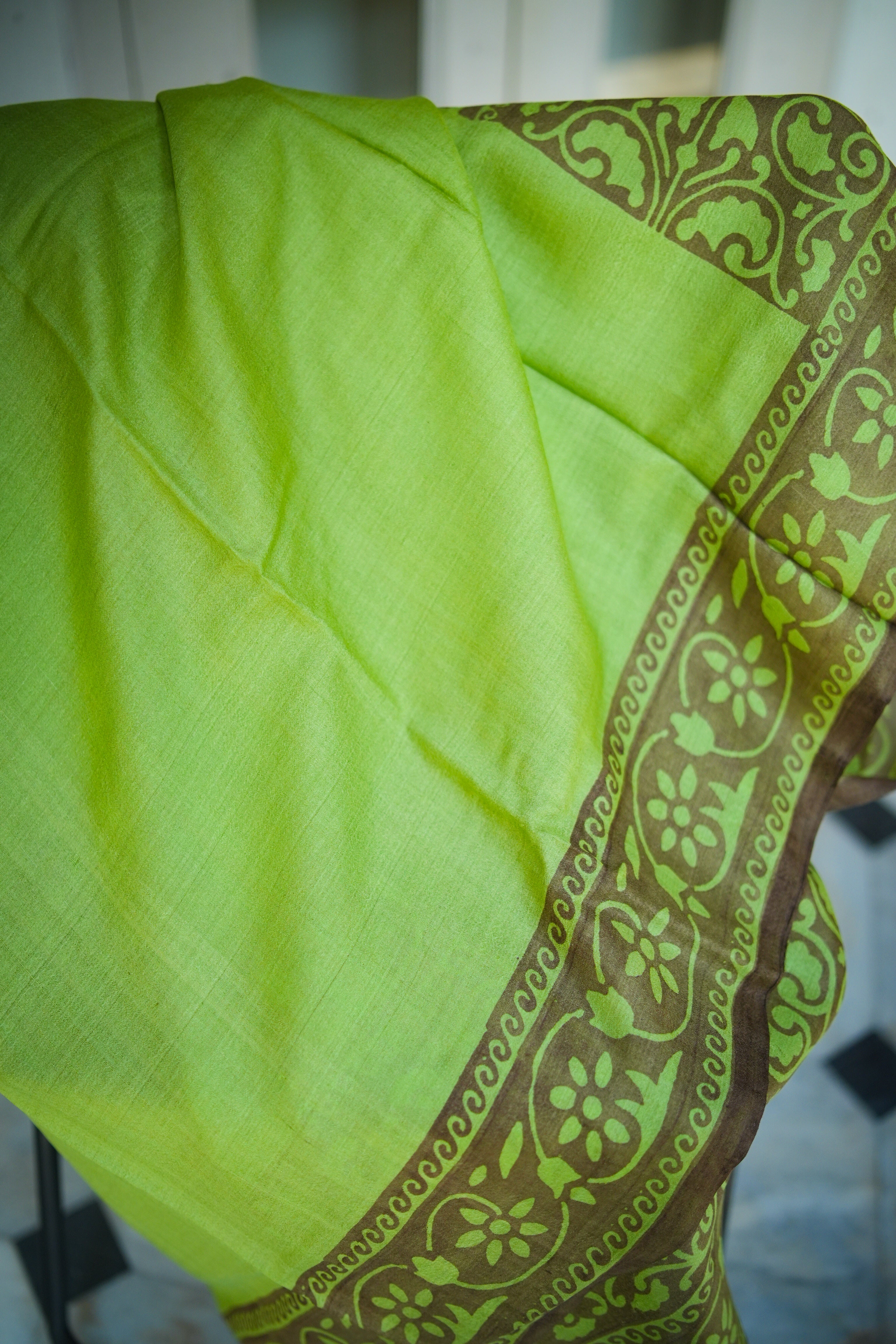 SAREE TUSSER GREEN BROWN LALIE