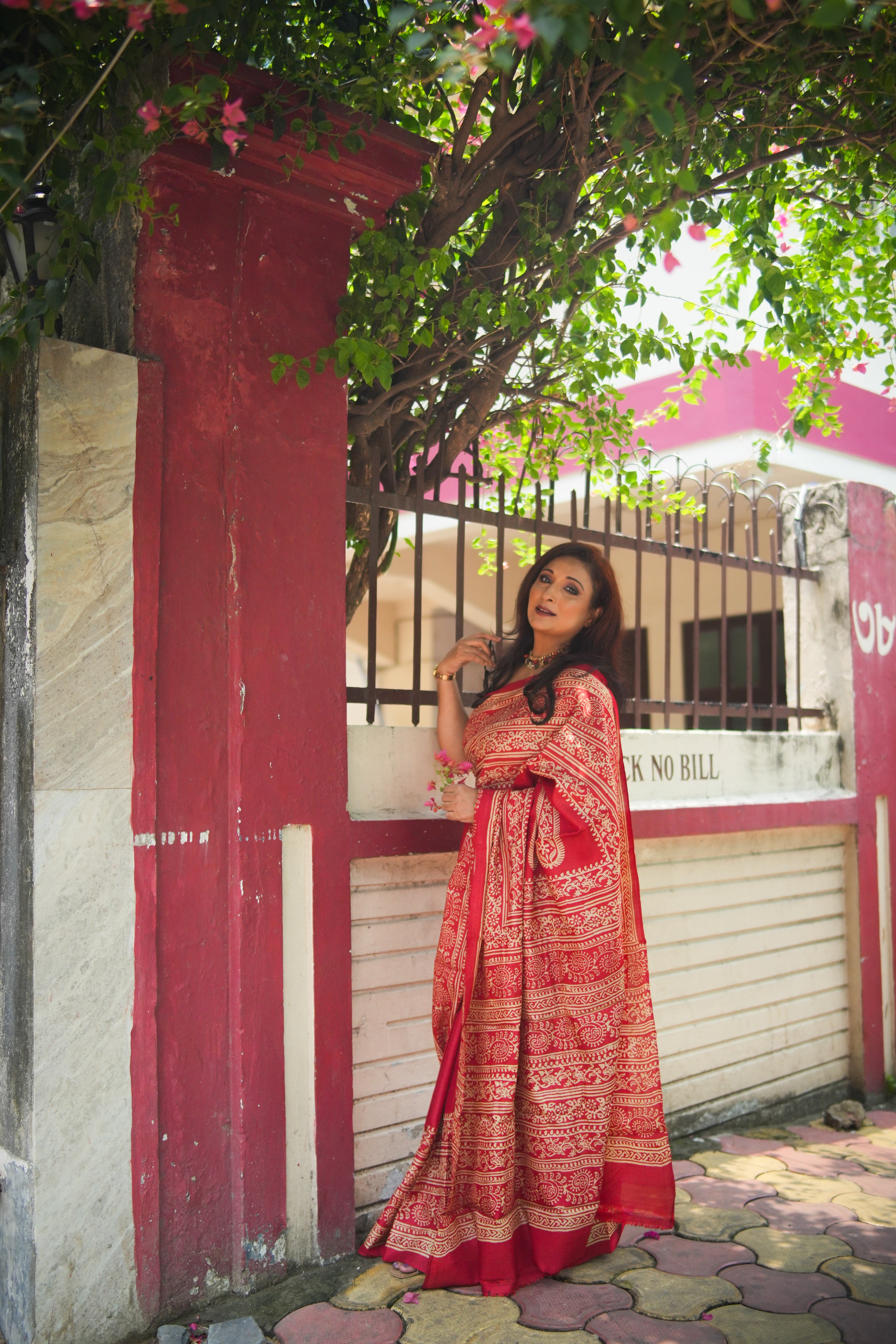 SAREE TUSSER RED DISCHARGE AUDY