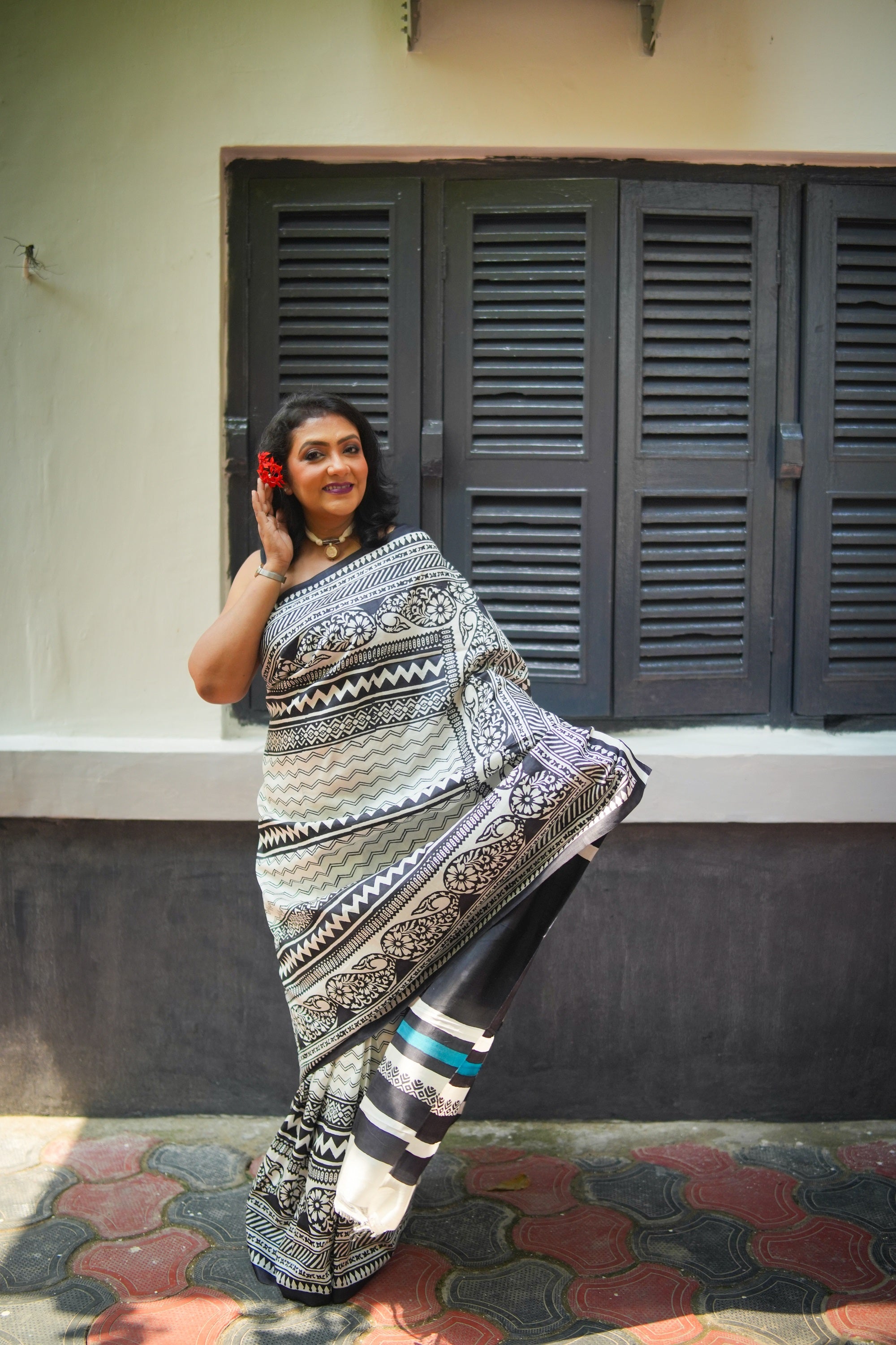 SAREE SILK OFFWHITE BLACK LALIE