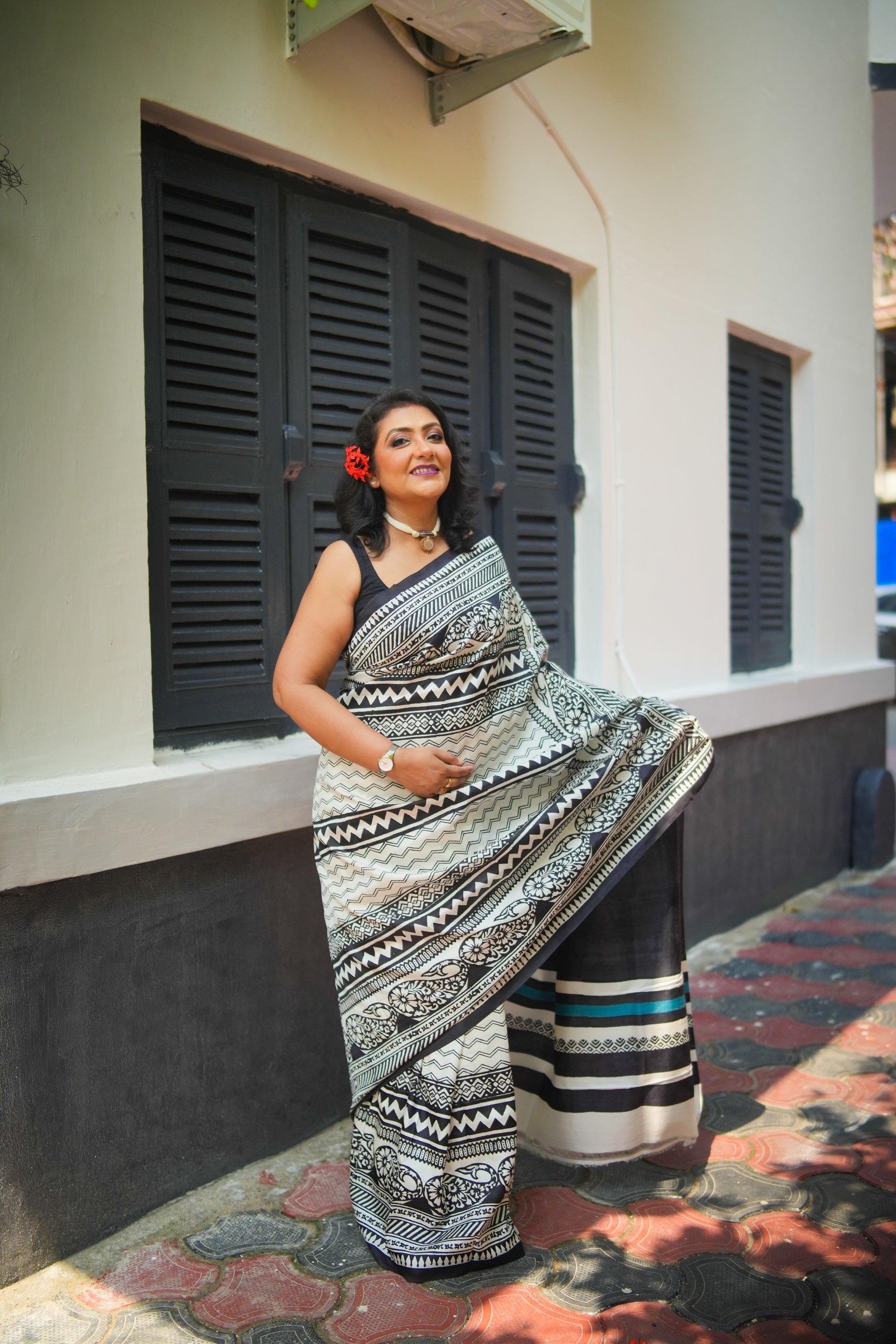 SAREE SILK OFFWHITE BLACK LALIE