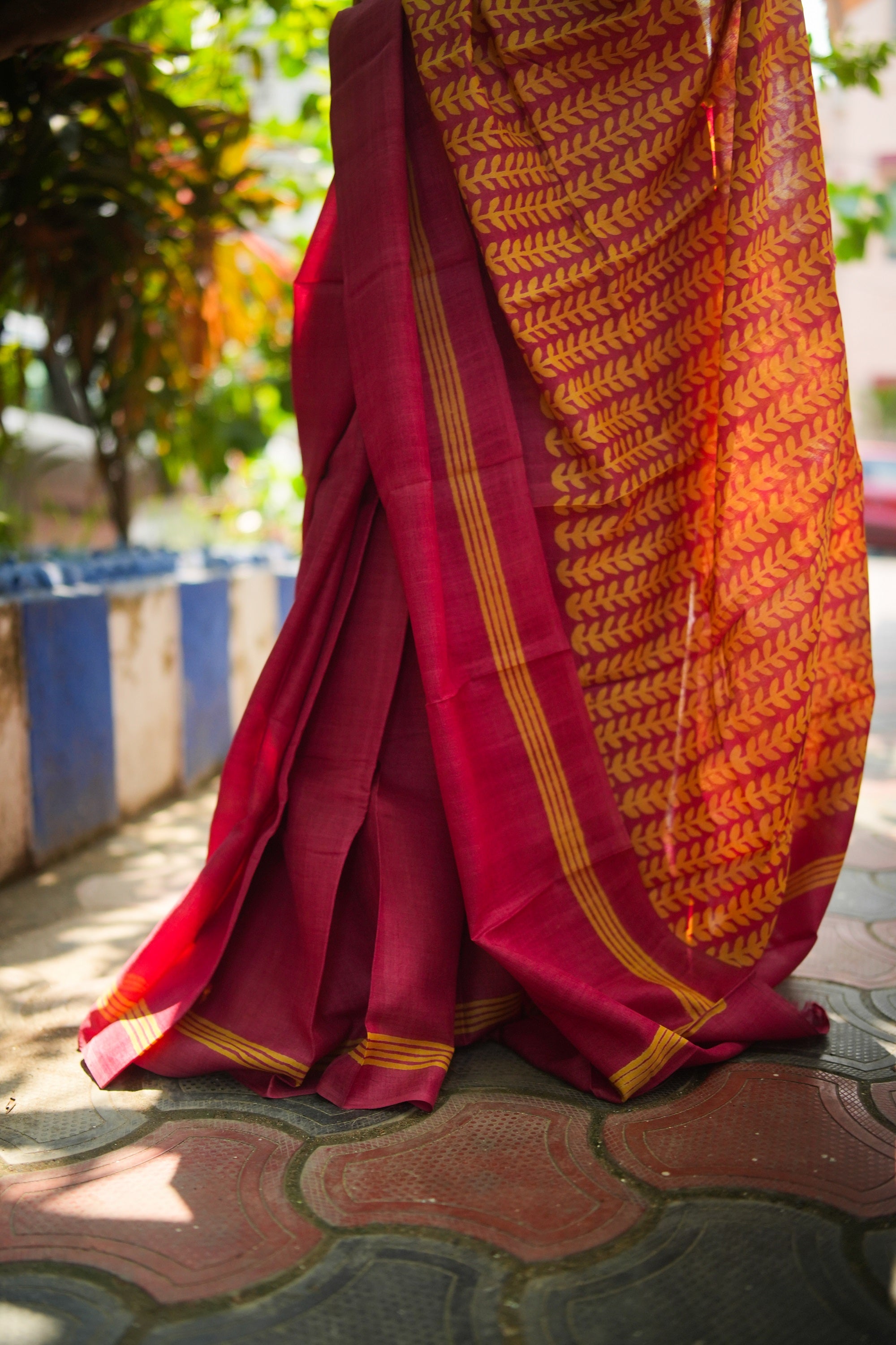 SAREE TUSSER RED LEAVES AUDY