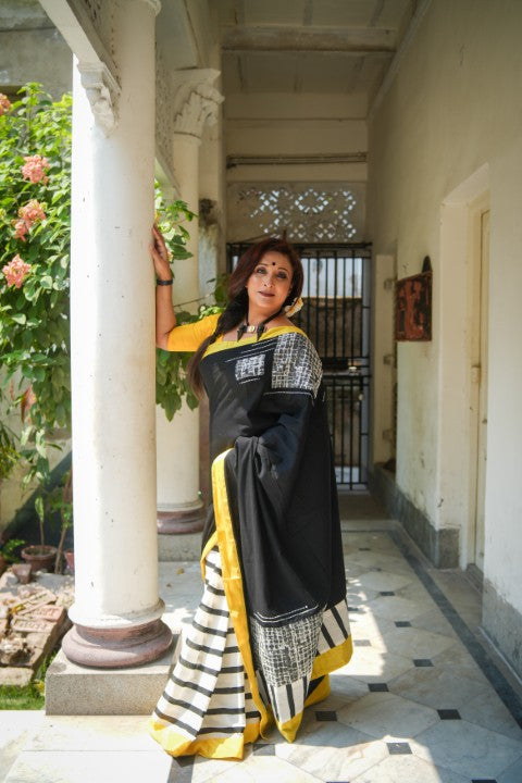 Black Striped Audy Saree