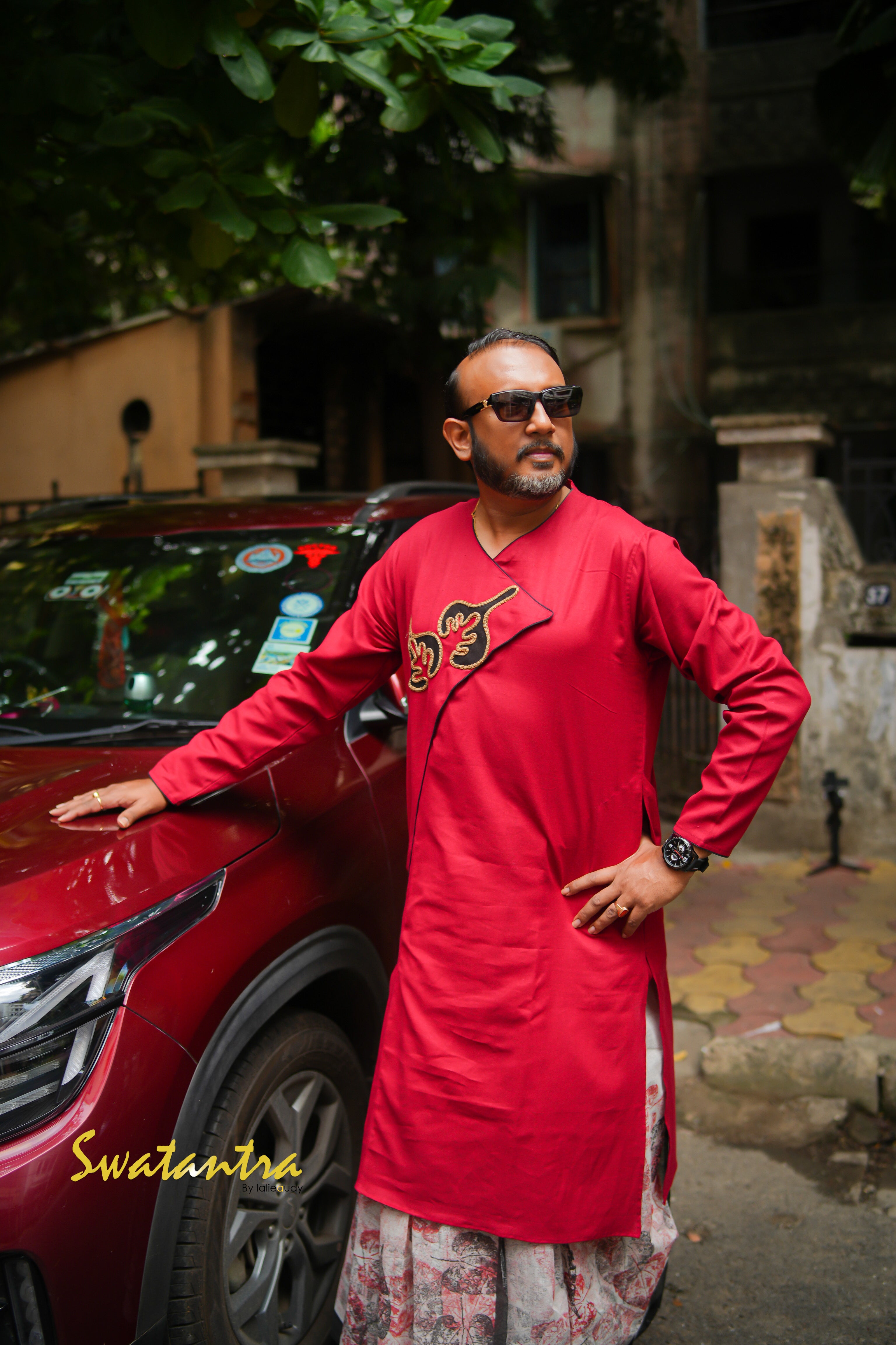 GK MAROON JUTE APPLIQUE SAPTARSHI