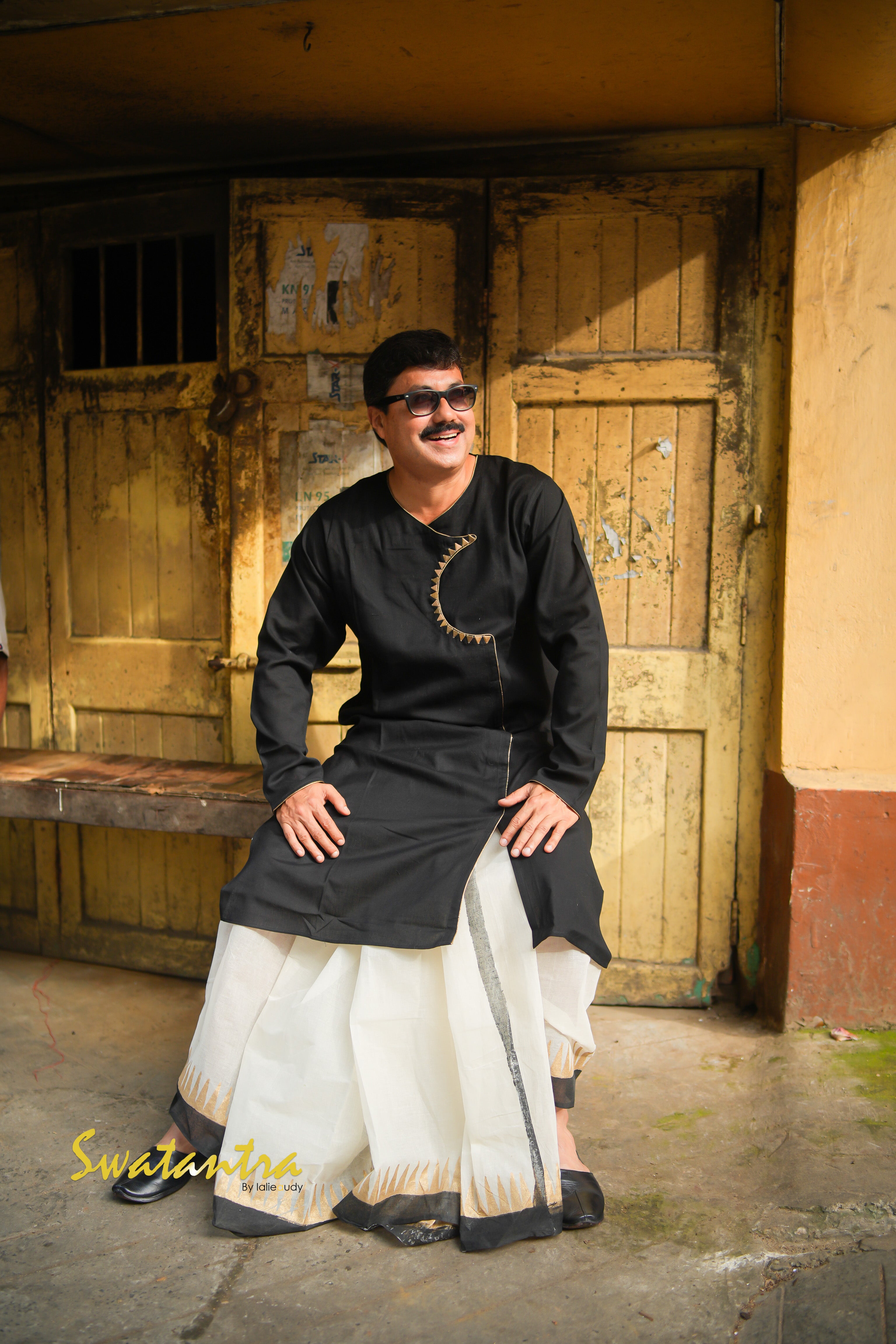 DHOTI BLACK C ANJAN