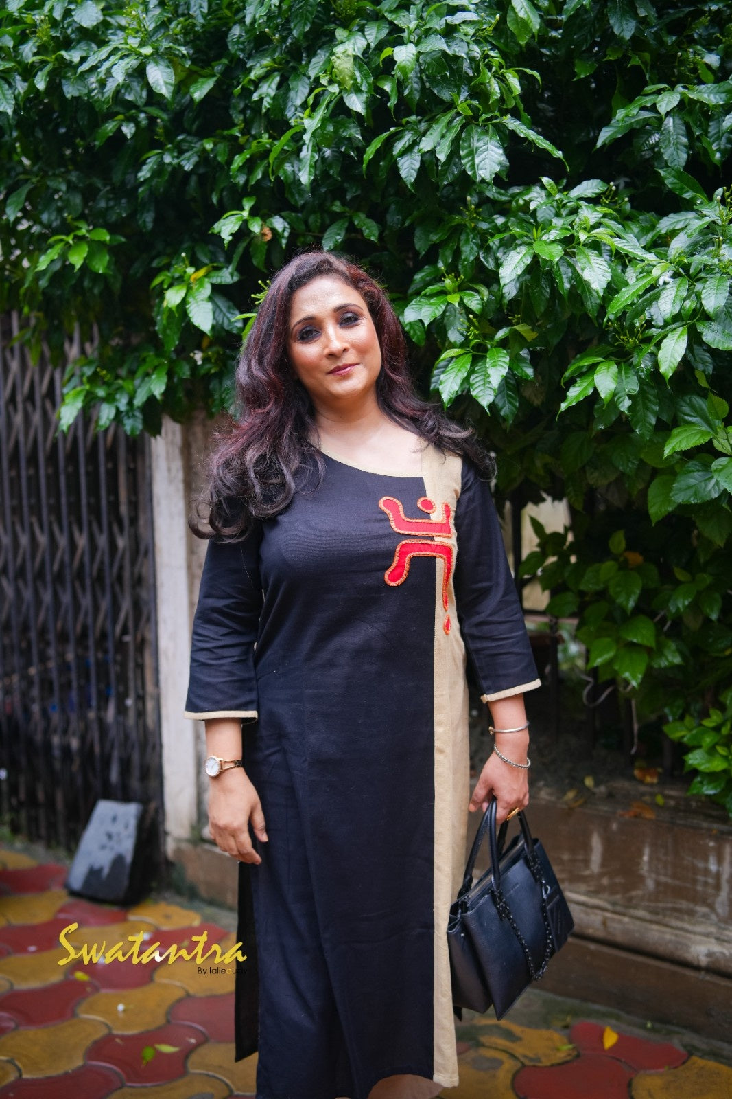 AUDY SAIKAT BLACK SWASTIK SARONG
