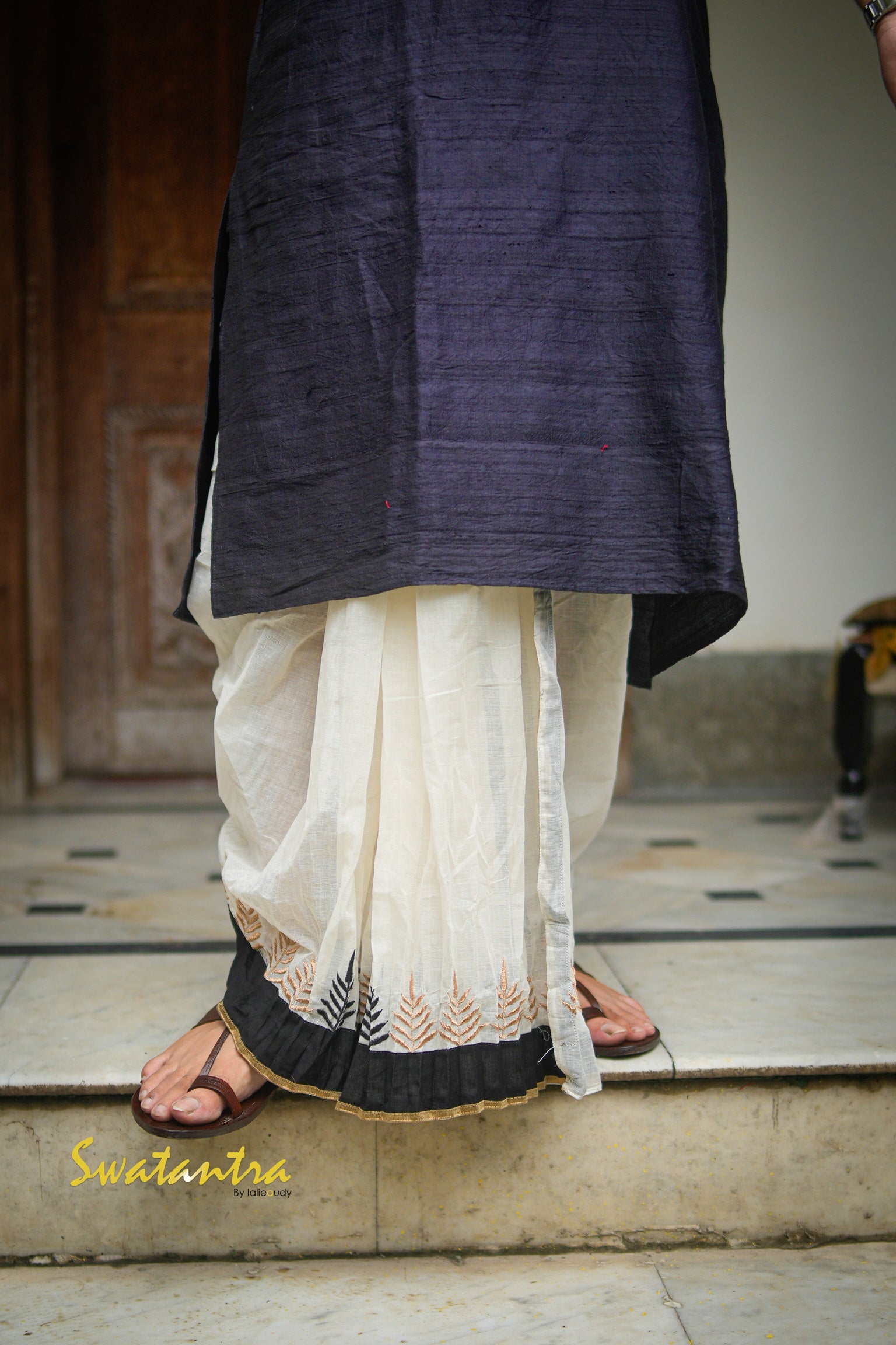 GK BLACK RAW SILK DEBASHRUTO - DHOTI