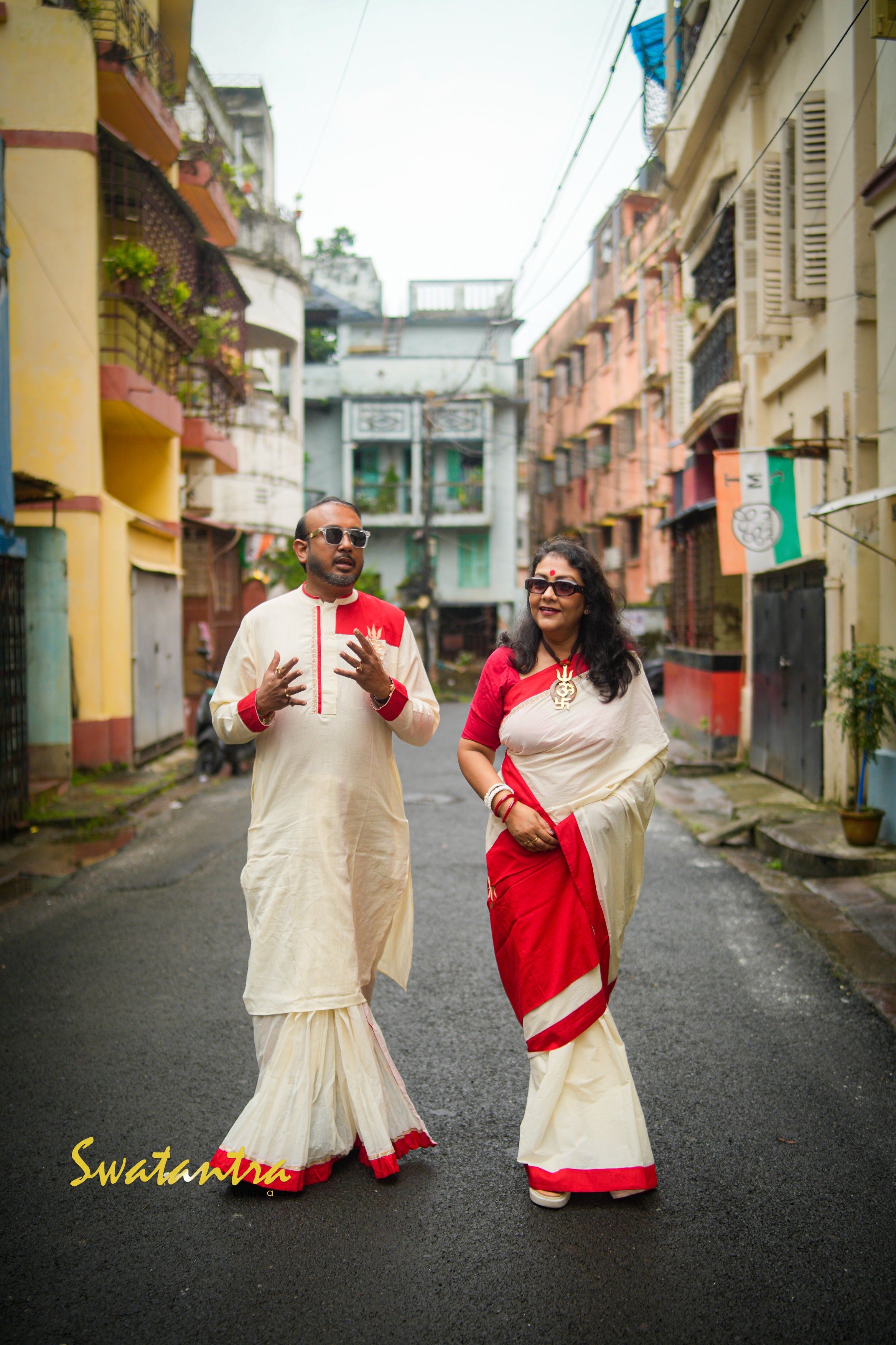 LALIE SAPTARSHI OFFWHITE-RED - DHOTI