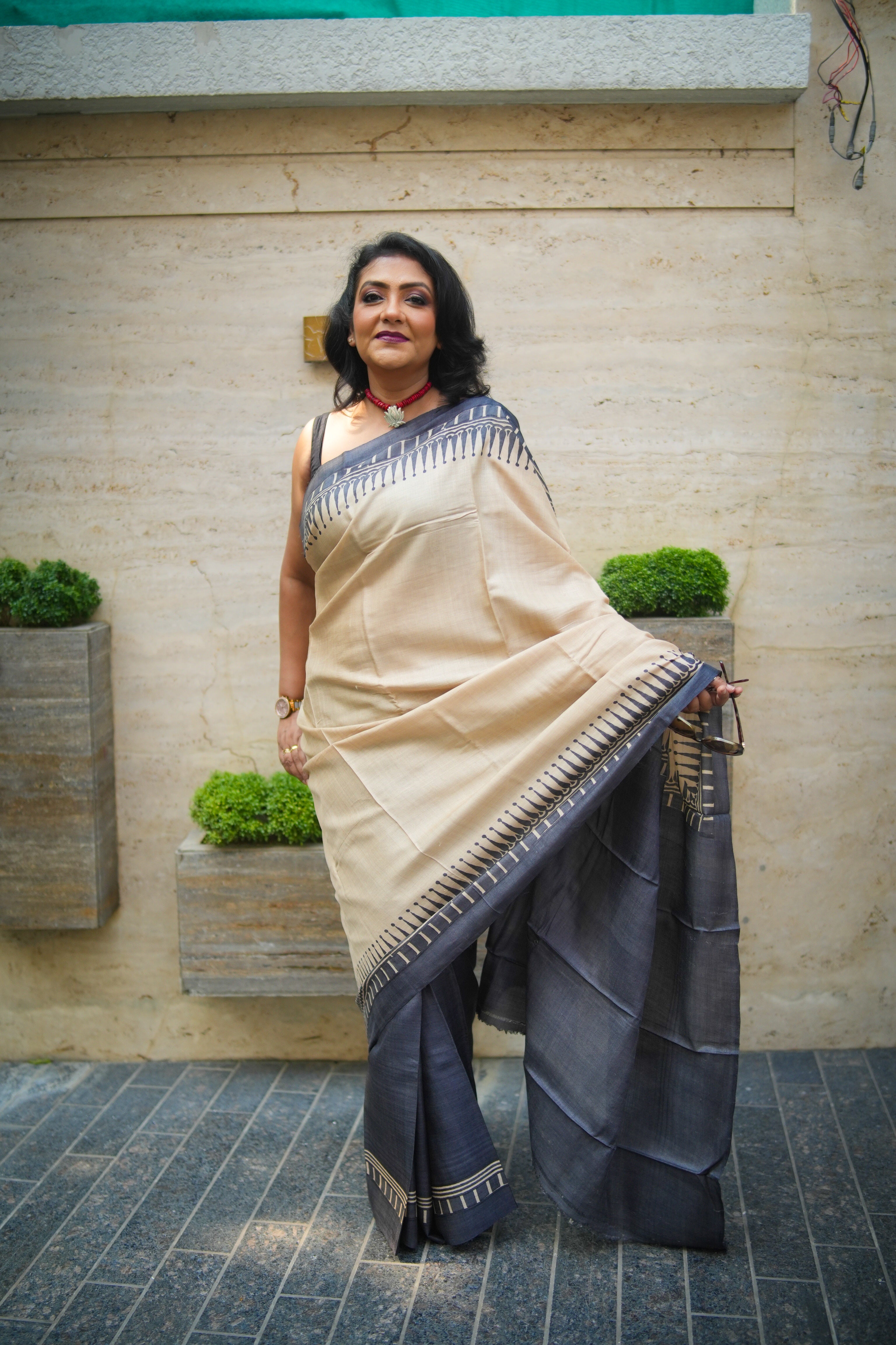 SAREE TUSSER HALF N HALF LALIE