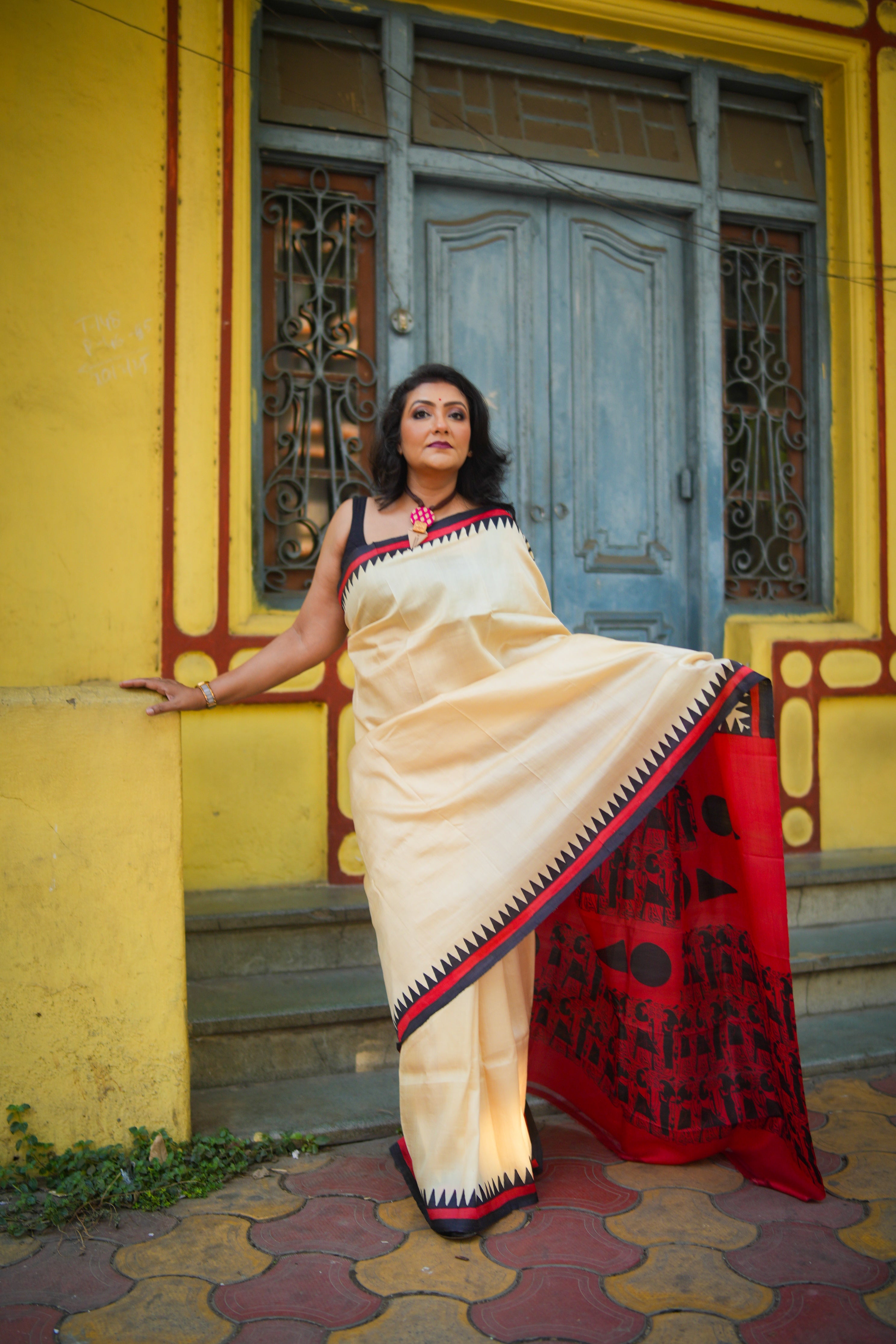 SAREE SILK CREAM BLACK RED LALIE