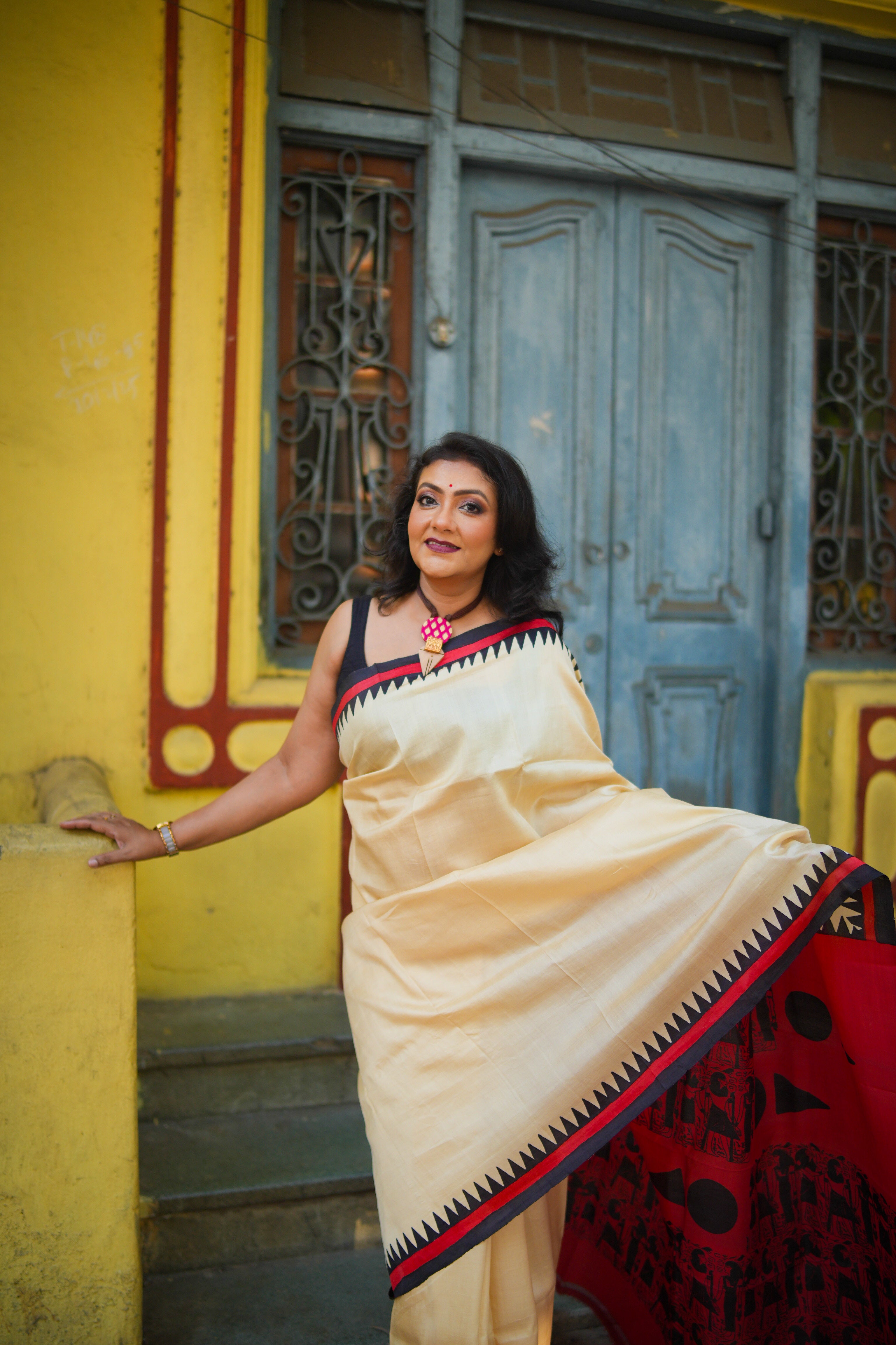 SAREE SILK CREAM BLACK RED LALIE