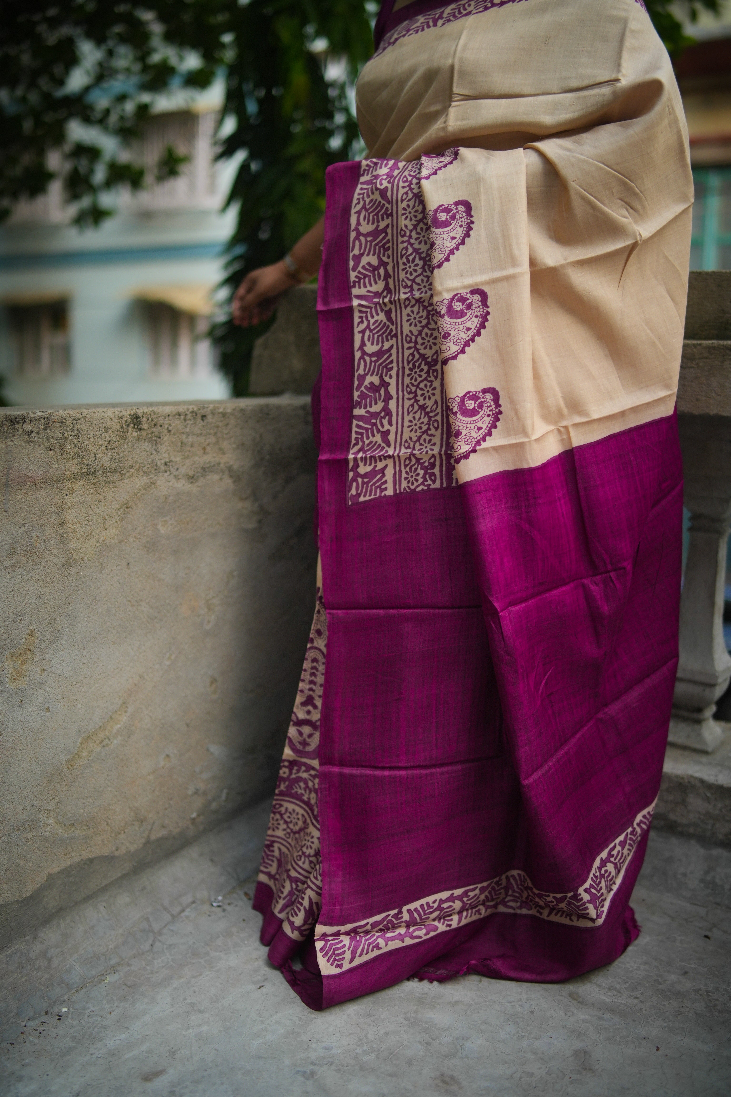SAREE TUSSER  -VIOLET LALIE