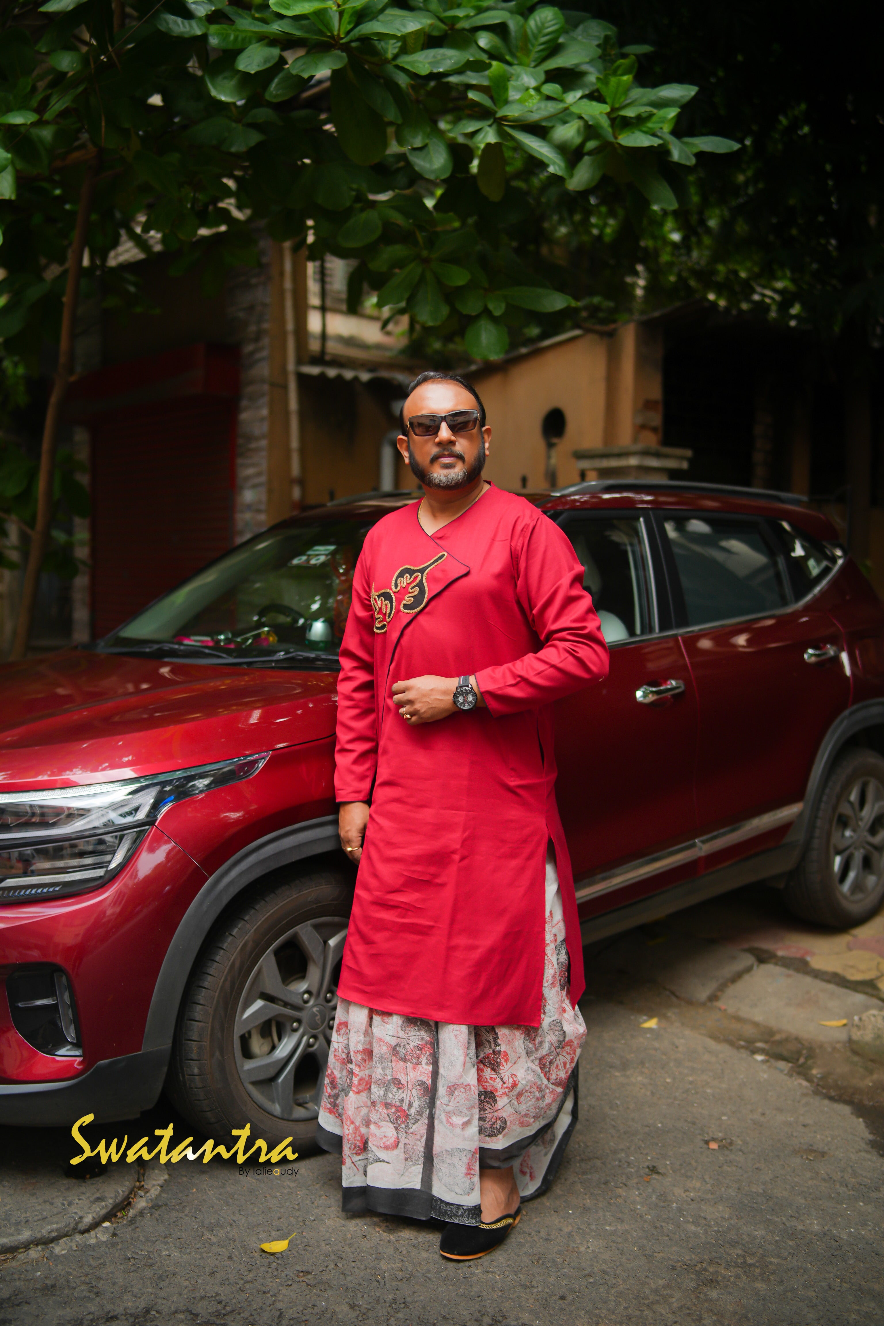 GK MAROON JUTE APPLIQUE SAPTARSHI