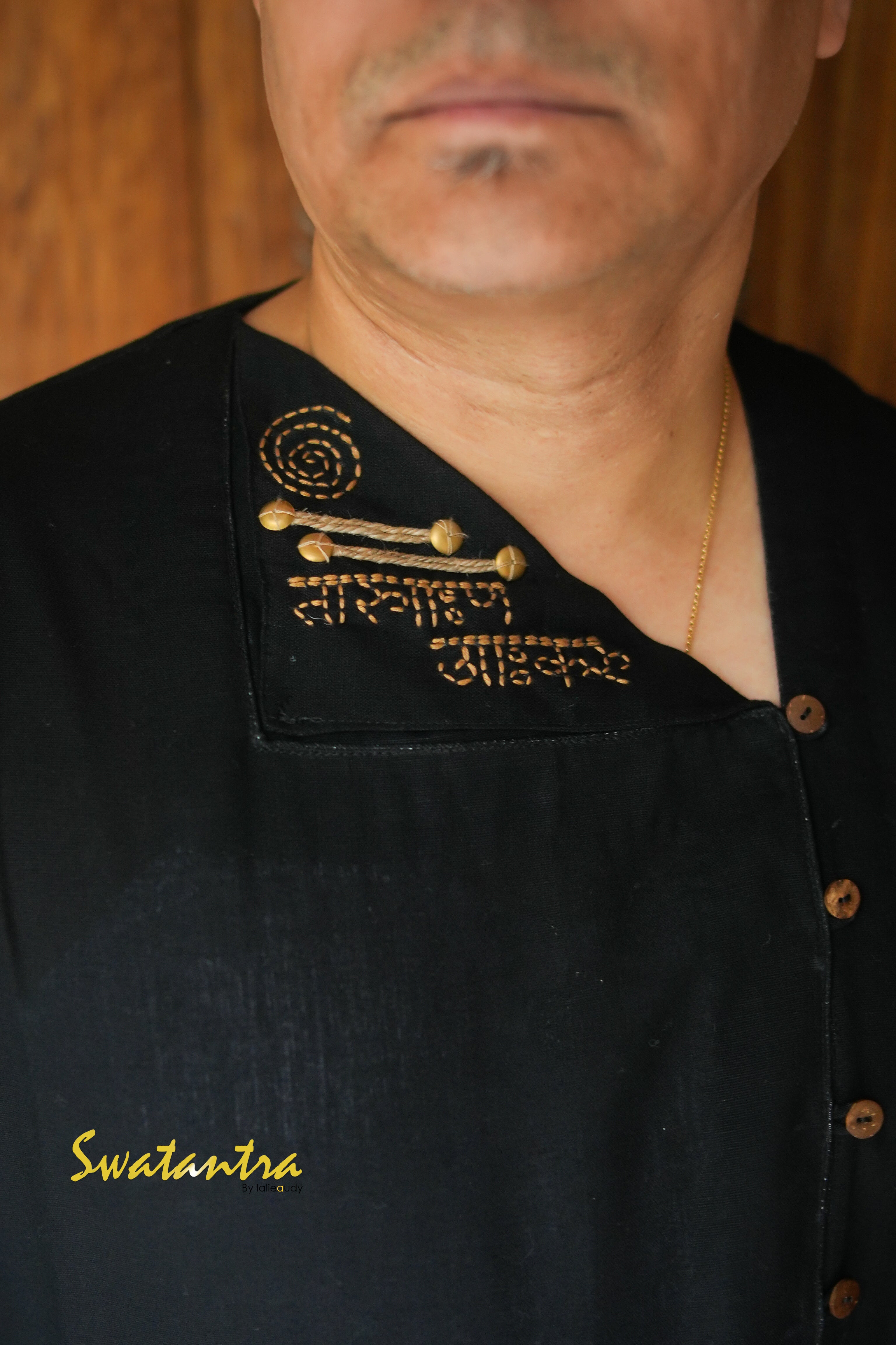 GK BLACK JUTE EMB AMIT