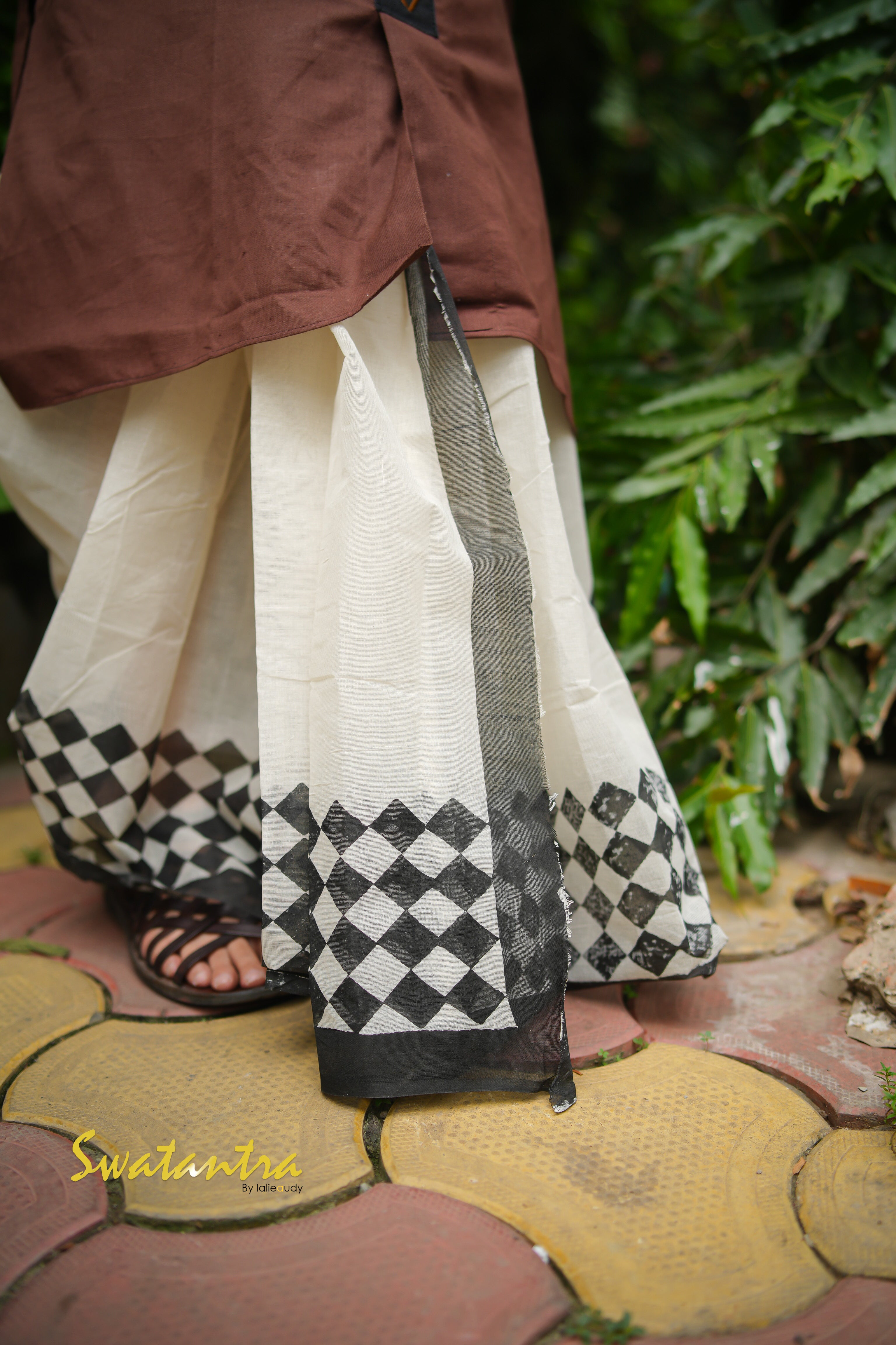 DHOTI BROWN BLACK APPLIQUE AMIT