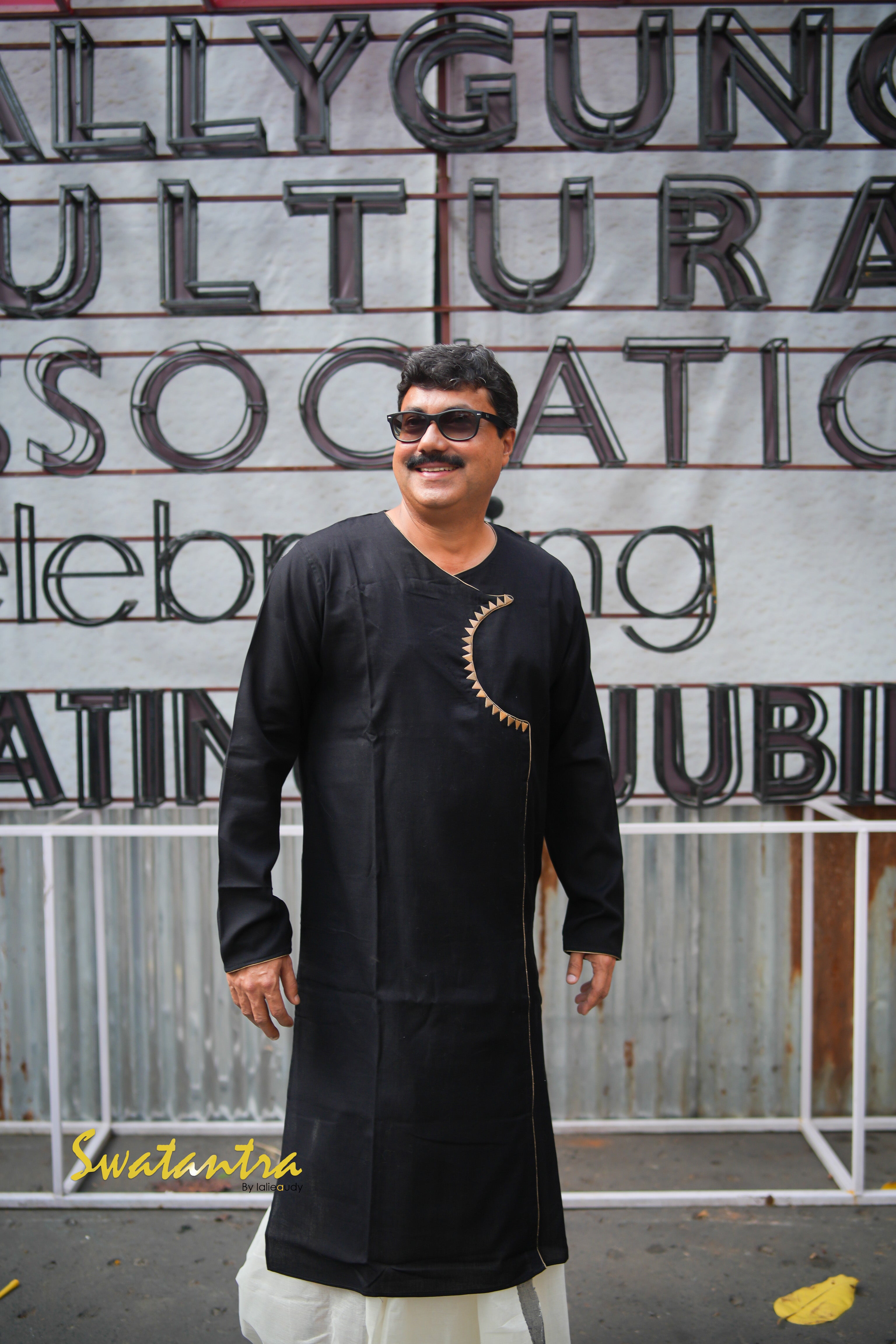 DHOTI BLACK C ANJAN