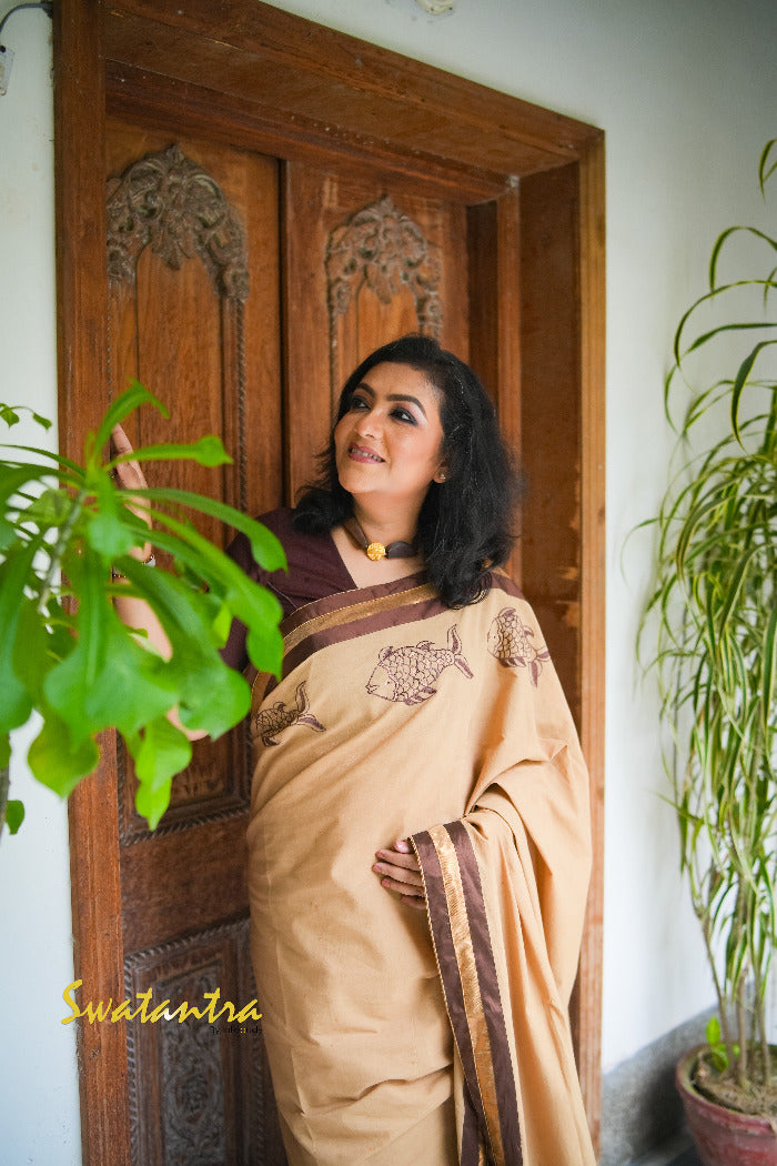 ANJAN LALIE FISH  - SAREE