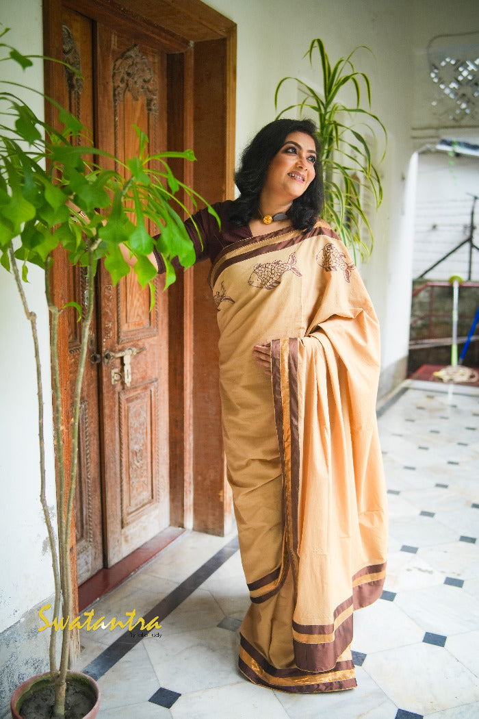 ANJAN LALIE FISH  - SAREE