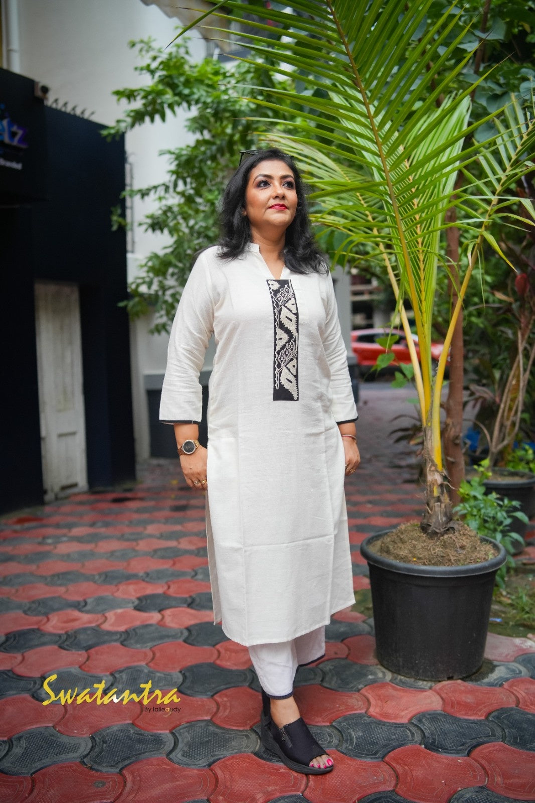 LALIE SAIKAT OFFWHITE JAMDANI LADIES KURTA