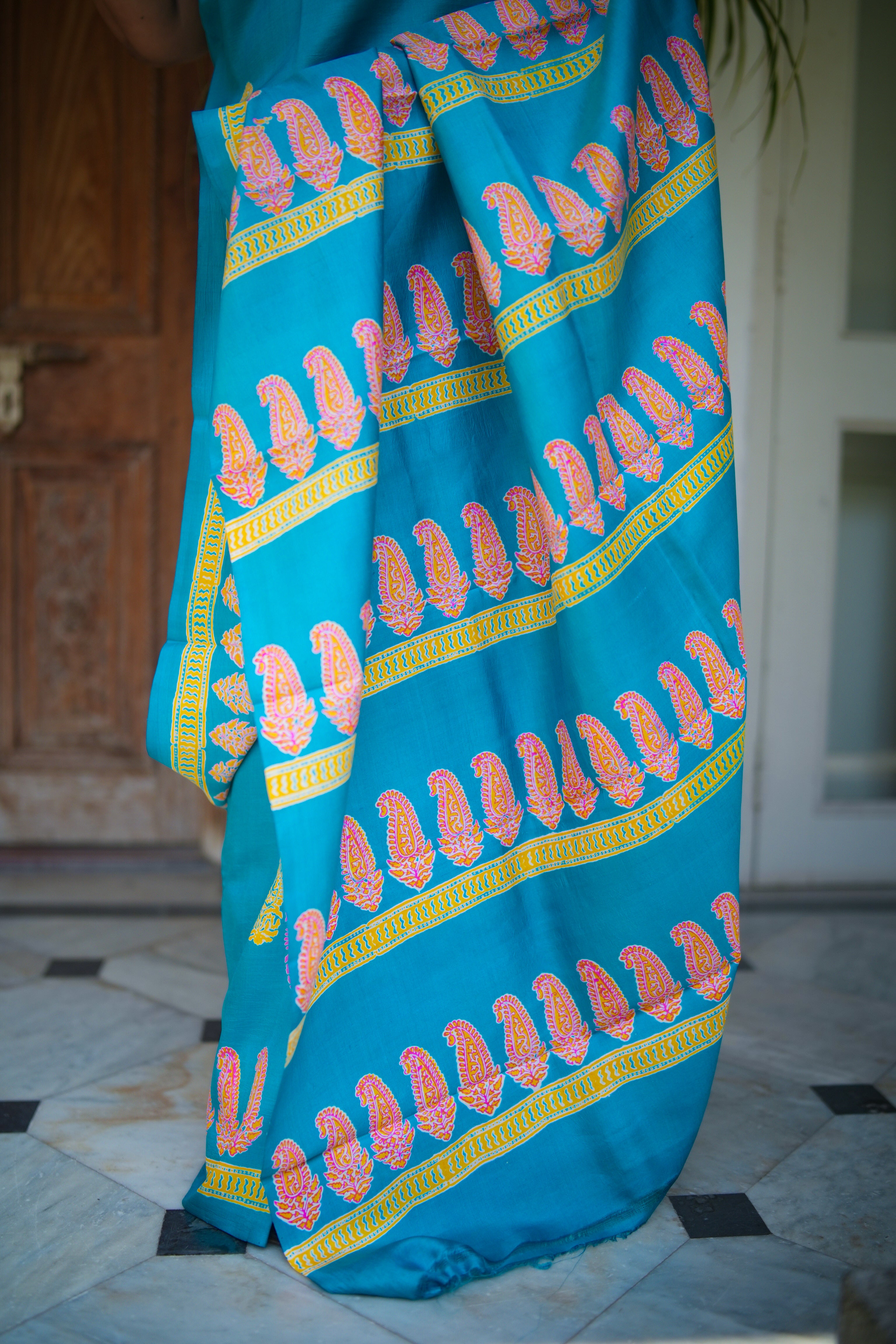 SAREE SILK T.BLUE DISCHARGE PRNT LALIE