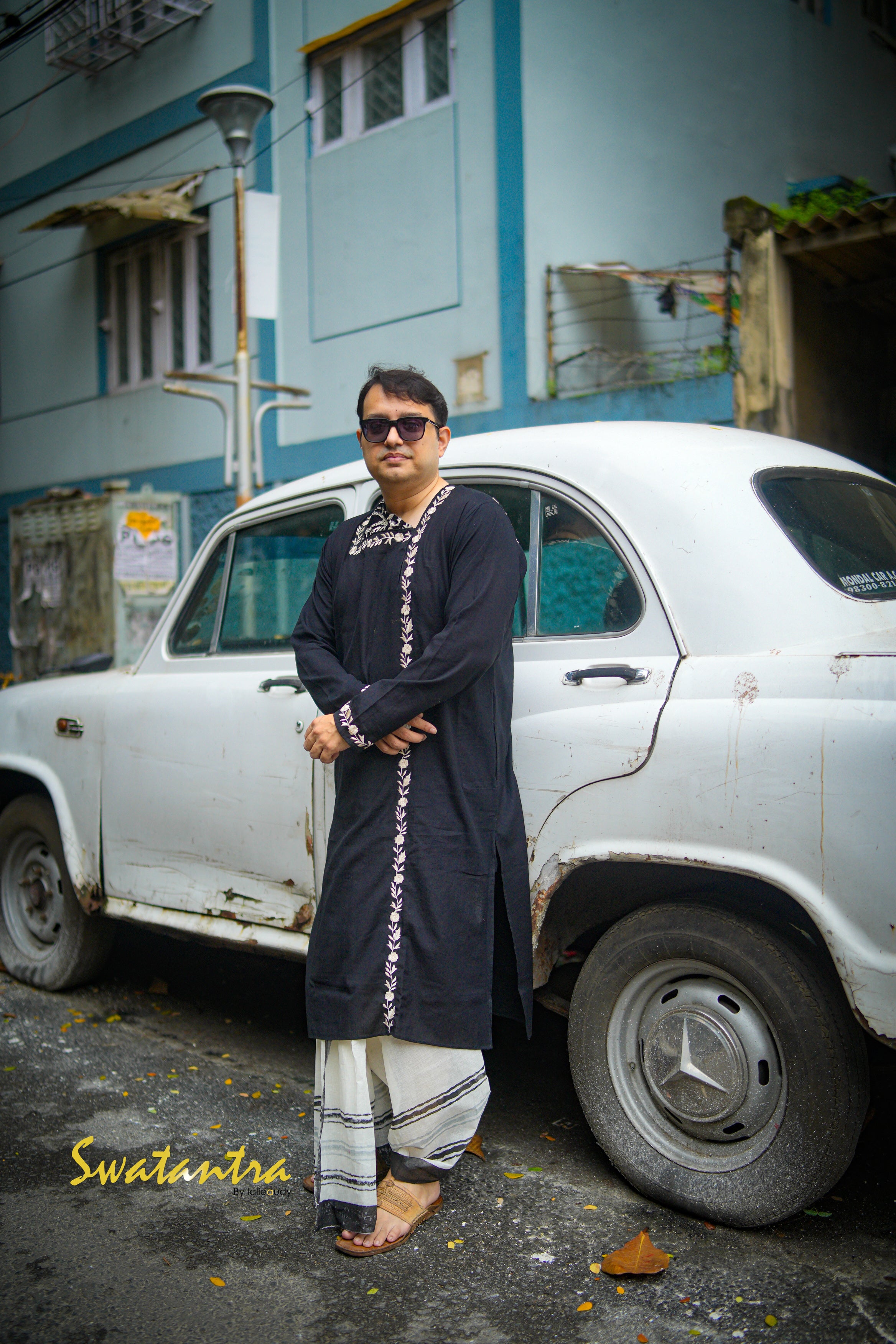 GK BLACK VEL.EMB SSR - DHOTI