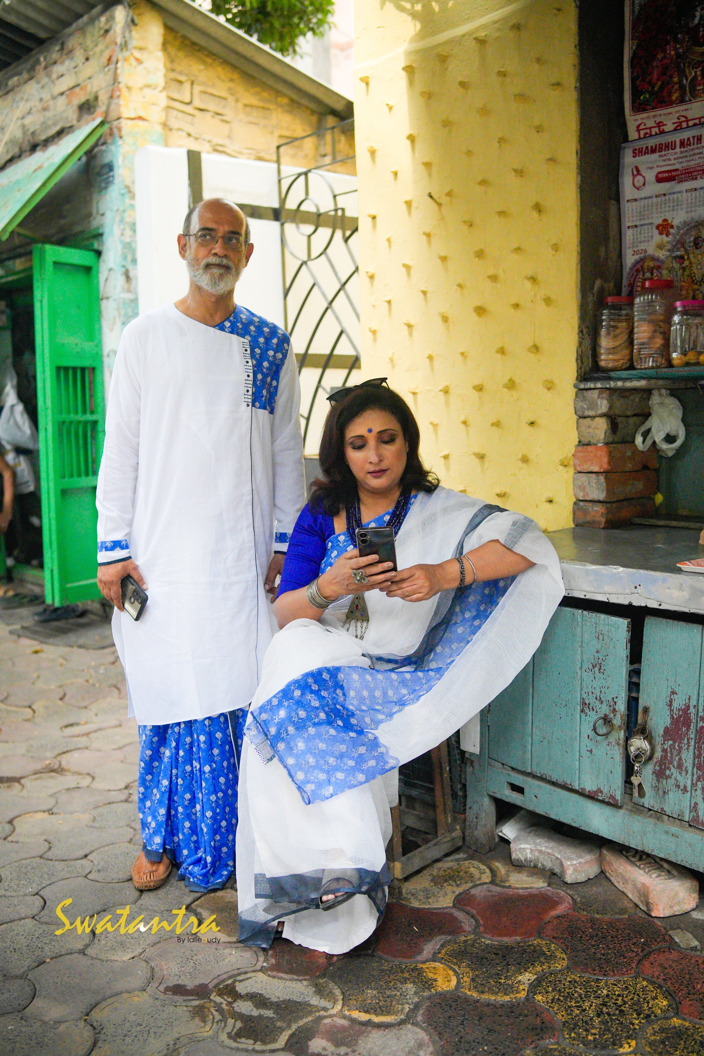 OFFWHITE ROYAL BLUE AUDY-DRDEB-DHOTI