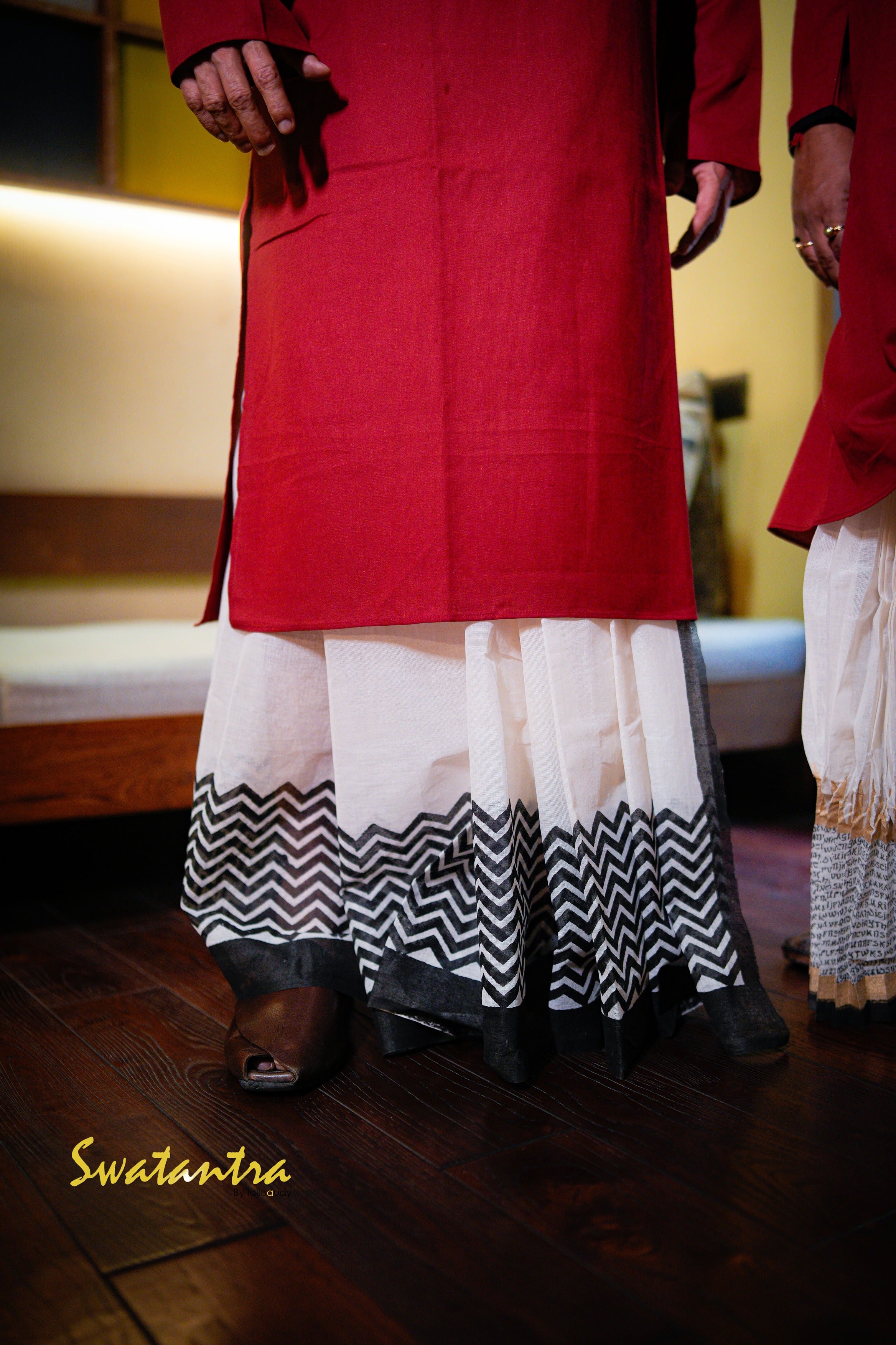 GK MAROON BLACK ANJAN - DHOTI