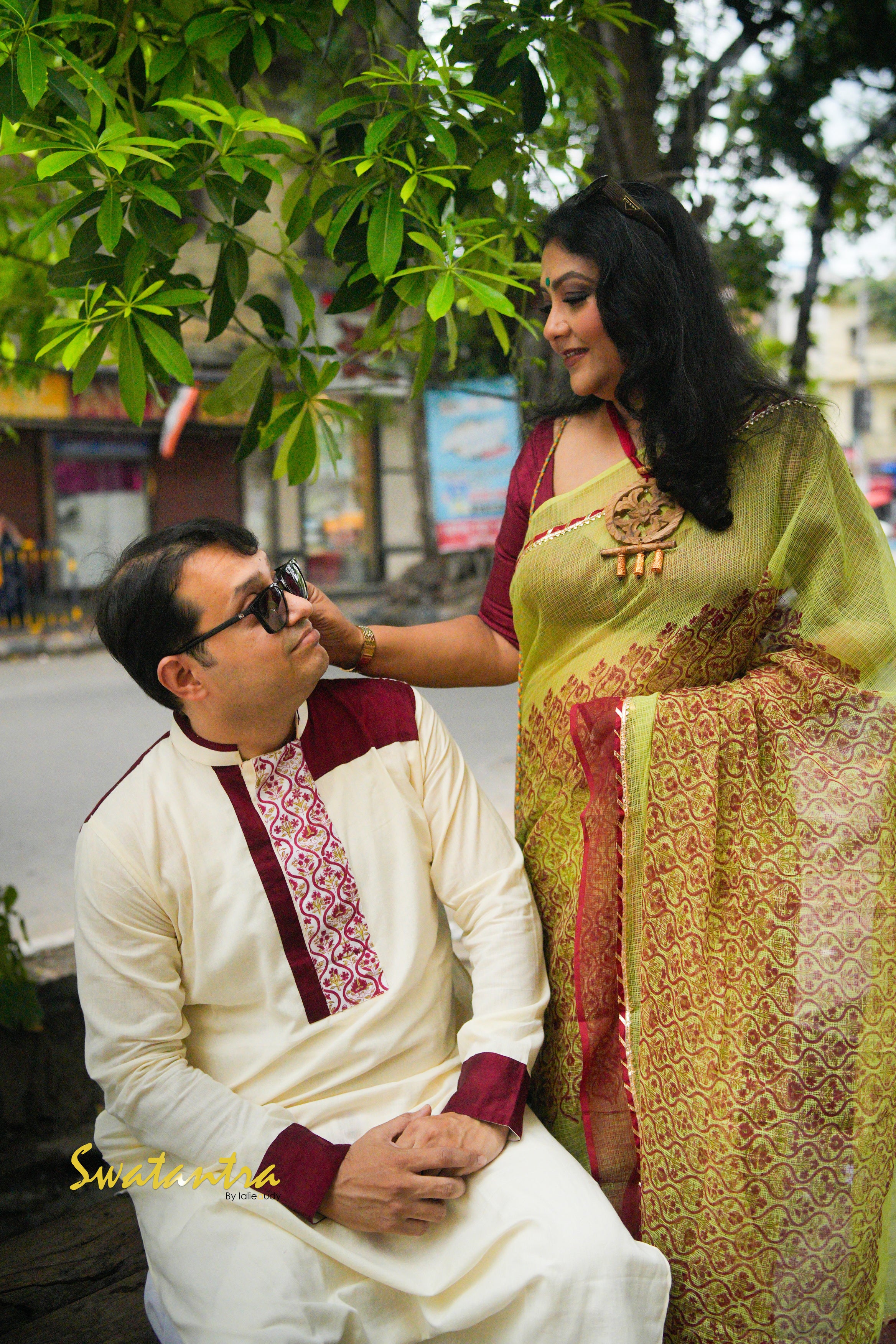 GREEN MAROON OFFWHITE LALIE-SSR-SAREE