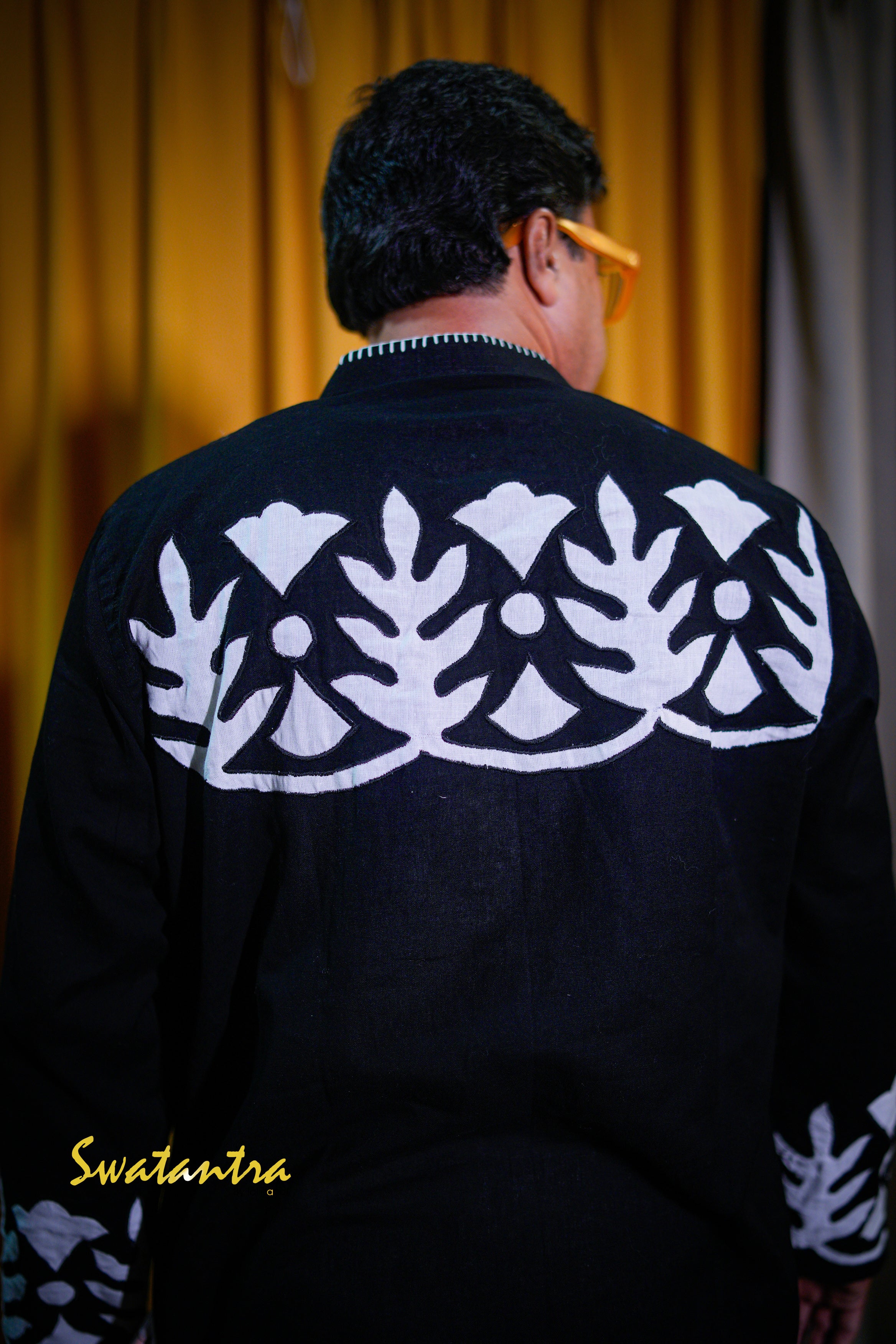 GK BLACK APPLIQUE ANJAN - KURTA