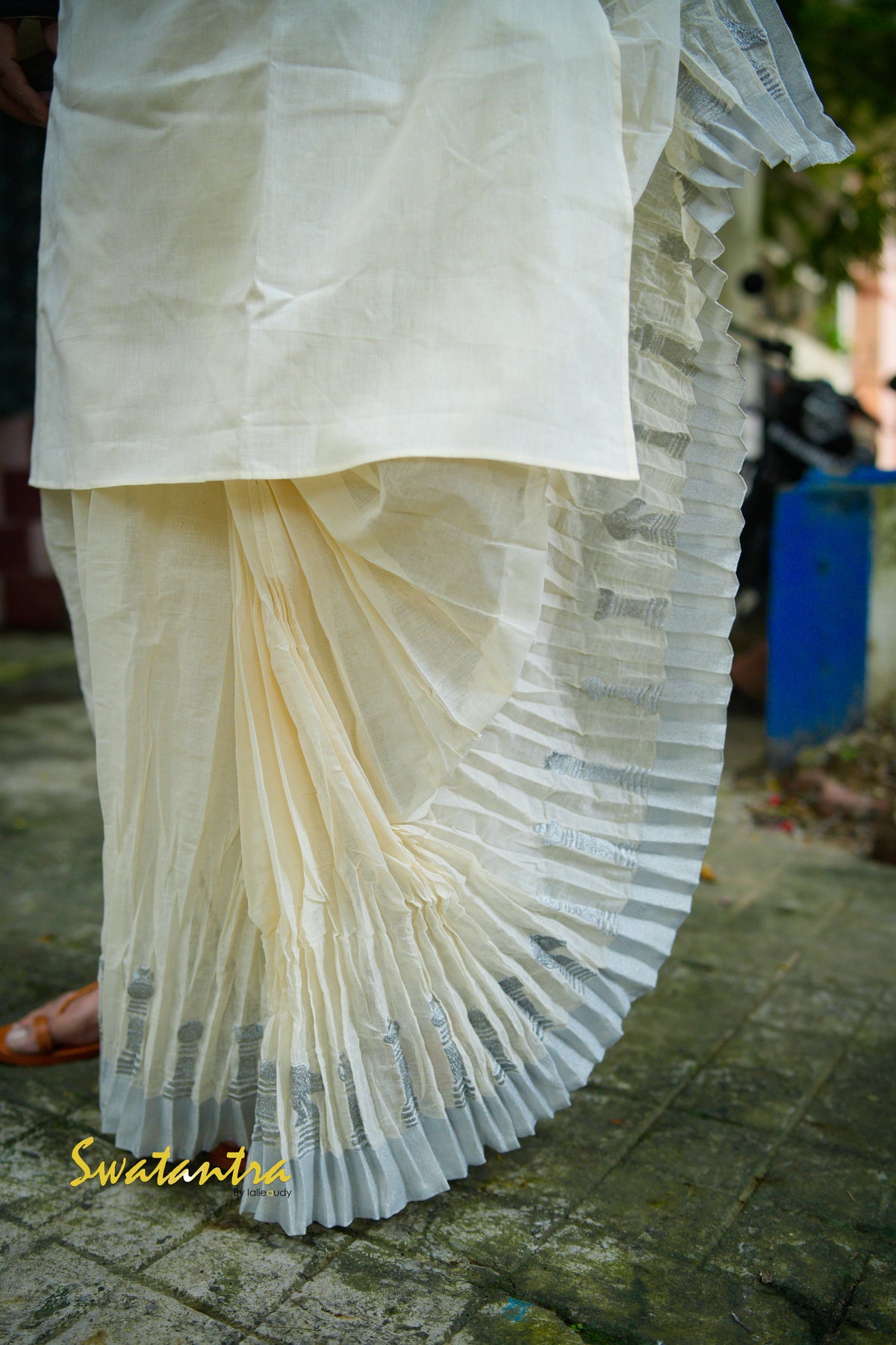 GK OFFWHITE-BLACK RANADEB DHOTI