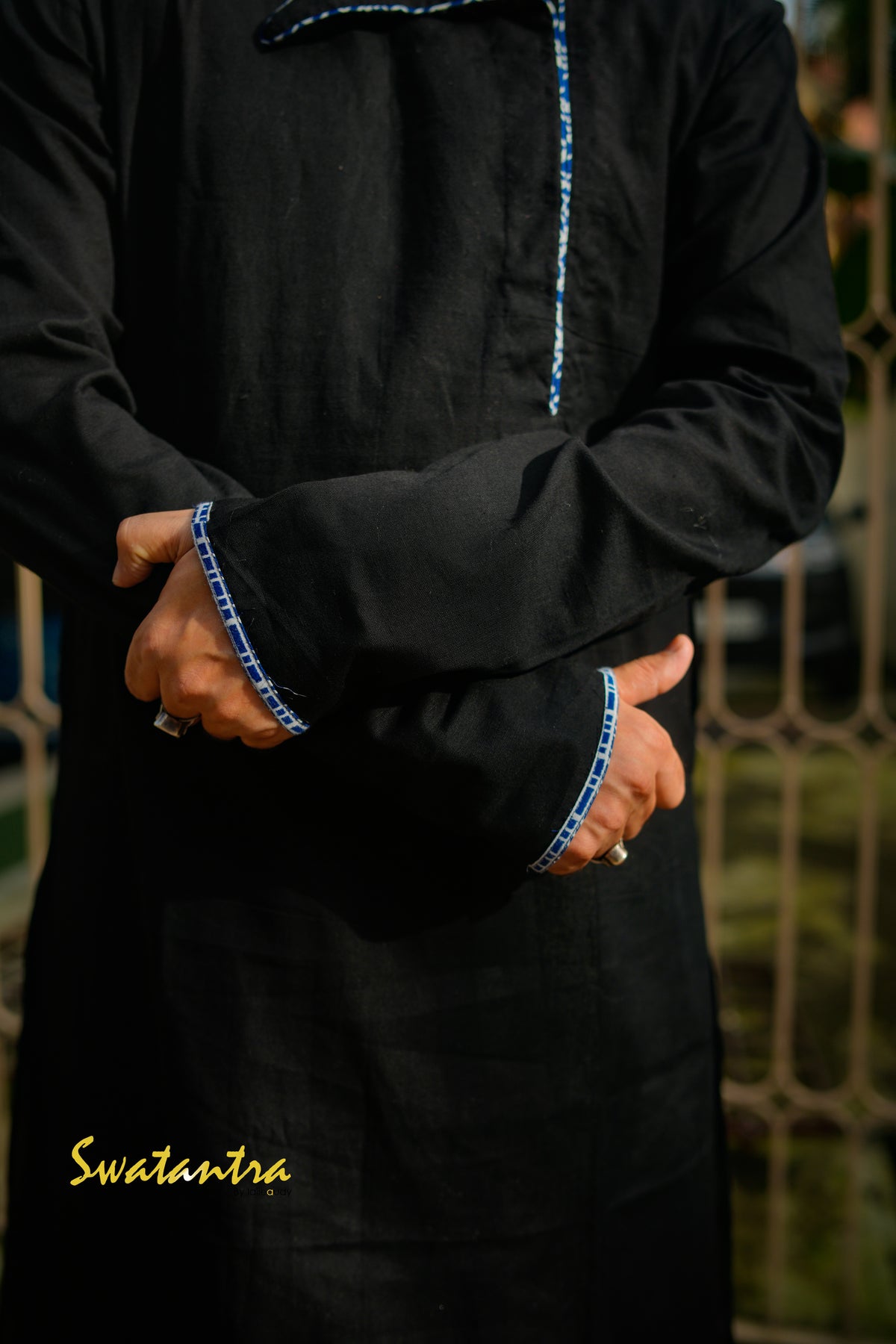 GK BLACK APPLIQUE RONODEB KURTA